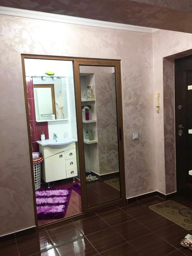 Tribunal Apartament Langa Faleza Dunarii Brăila Eksteriør billede